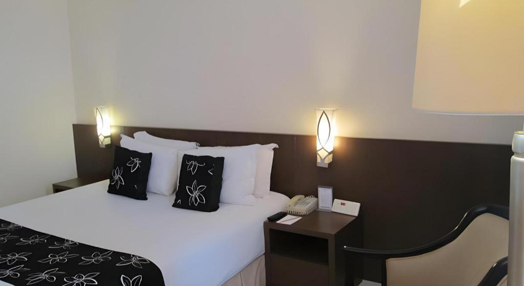 Kedaton Hotel Бандунг Екстериор снимка